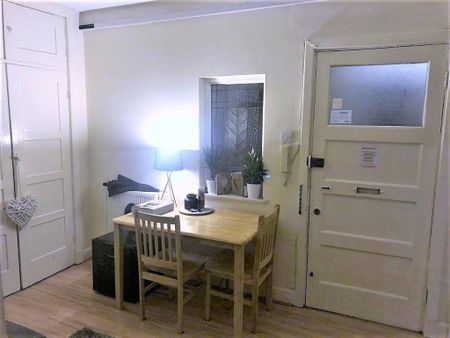 5 bedroom flat to rent - Photo 2