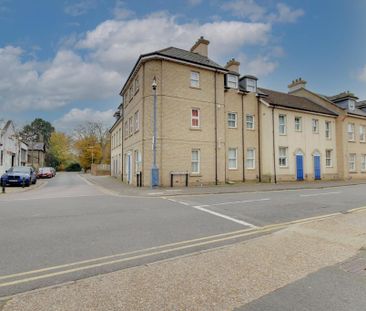 1 bedroom ground floor flat to rent - Photo 1