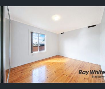 Freshly renovated 3-Bedroom Home in BLACKETT - Photo 3