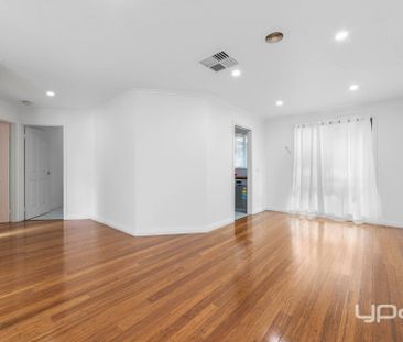 Spacious Family Living in a Prime Taylors Lakes Location - Photo 2