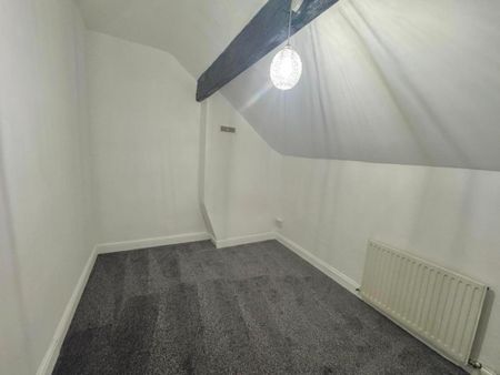 2 bedroom terraced house to rent - Photo 2