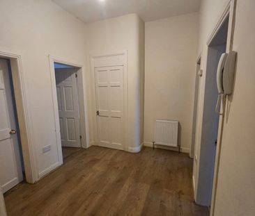 2 Bed Flat, Dixon Avenue, G42 - Photo 2