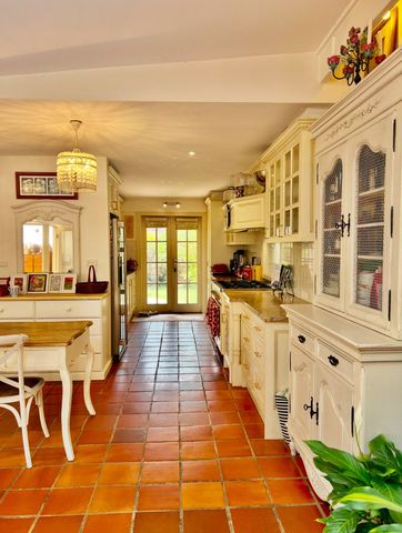 52 Glenard Drive, Eaglemont VIC 3084 - Photo 3
