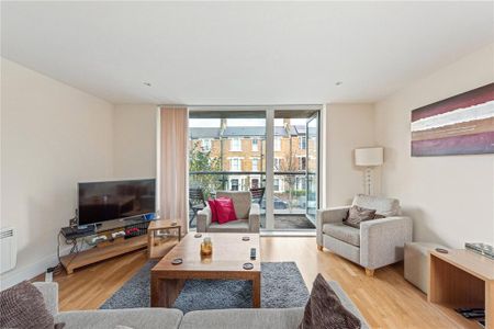 2 bedroom apartment to rent - Photo 3