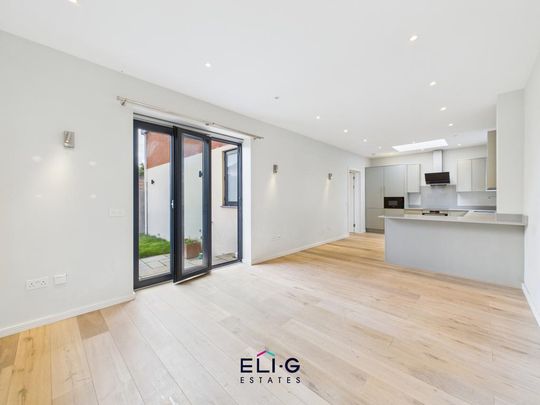 3 bedroom detached house to rent - Photo 1