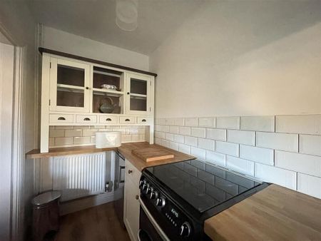2 bedroom terraced house to rent - Photo 4