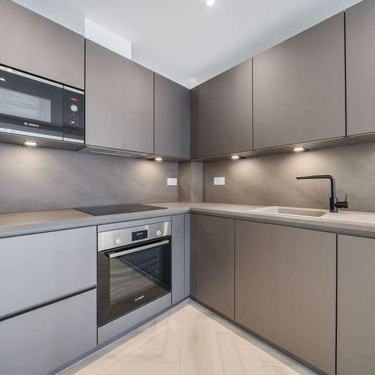 Hutchins Close, Kent, BR8 - Photo 1