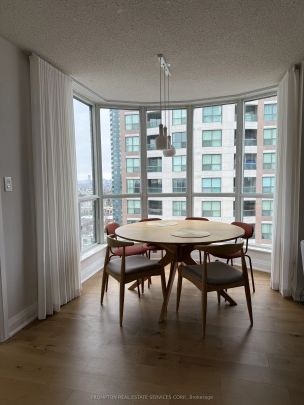 23 Lorraine Drive #1912 - Photo 1