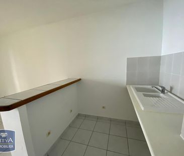 Location Appartement 2 pièces 35m² LA MONTAGNE 97417 - Photo 2