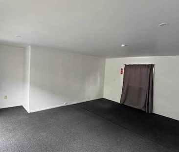 A Cozy Room for a Comfortable Stay - Photo 3