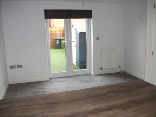 Marler Close, Great Yarmouth, Bradwell - Photo 1