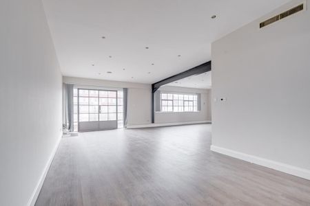 3 bedroom penthouse to rent - Photo 3