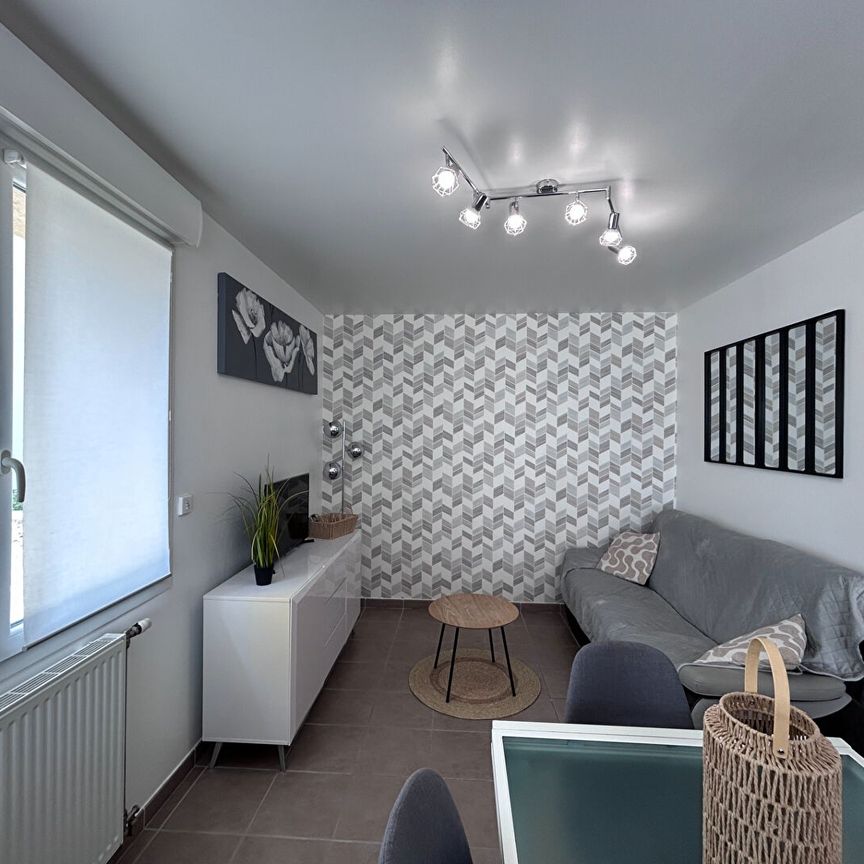 Location Appartement 4 pièces 74m² - Photo 1