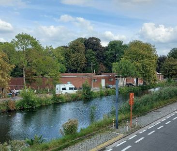 Woning te huur in Kortrijk voor € 780 met 2 slaapkamers - Photo 2