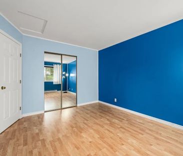 2775 B Myra Place - Upper - Photo 4