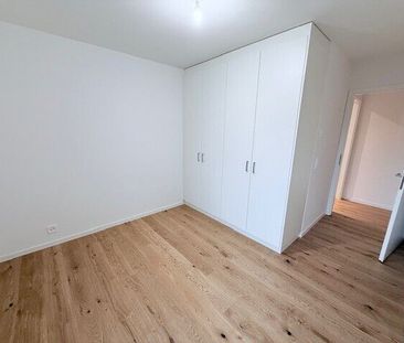Beautiful new 3-room apartment in the old town of Montreux - Photo 3