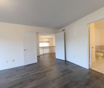 For Lease - 29 Duckfield Crescent, Ajax, Ontario - Photo 5
