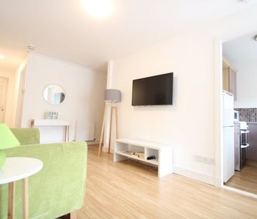 21 Dorset Street, Glasgow, G3 7AG - Photo 1