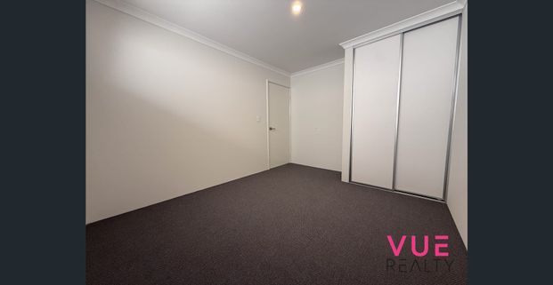 Brand new and Beautiful in Byford 4 x 2 HOME - Photo 1