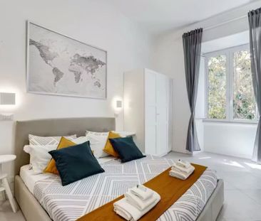 Via Giovanni Lanza, Rome, Lazio 00184 - Photo 2