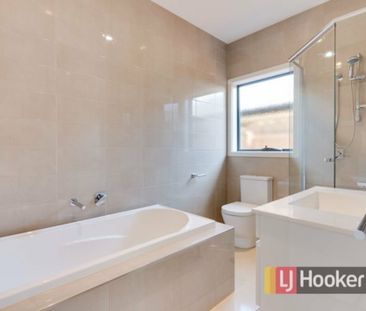 3/10 Myrtle Grove, Doveton VIC - Photo 5