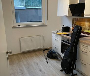 2-Zi-Whg mit Gartenanteil in bevorzugter Lage v. Bad Driburg - Photo 2