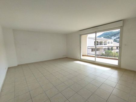 Location appartement 3 pièces 73.58 m² à Le Beausset (83330) - Photo 2