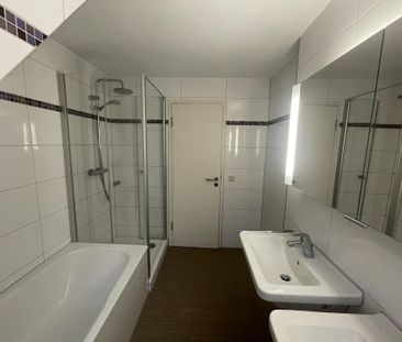 172 m² Wohnen wie im Stadthaus – mitten in der Ettlinger Innenstadt - Foto 2