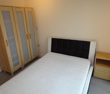 2 bedroom apartment to rent - Photo 6