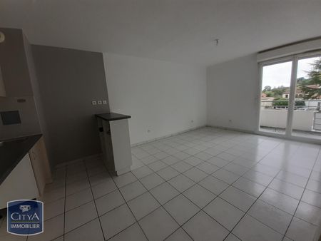 Location Appartement 2 pièces 36m² MARMANDE 47200 - Photo 2