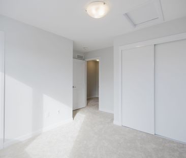 For Lease - 911 Creekway Private, Kanata, Ontario - Photo 6