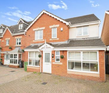 4 bedroom detached house to rent - Photo 4