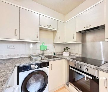 1 bedroom apartment to rent Crag Hall, 15 Durley Gardens, West Clif... - Photo 3