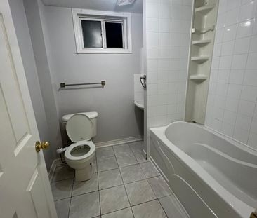 For Lease - 26 Abell Drive, Brampton, Ontario - Photo 5