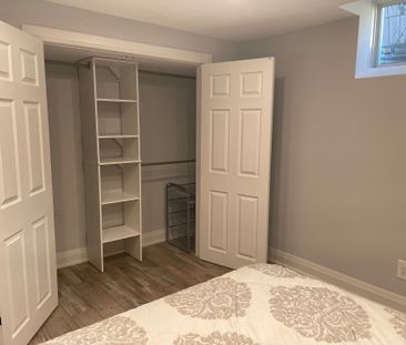 For Lease - 24 Stoneridge Court, Hamilton, Ontario - Photo 5