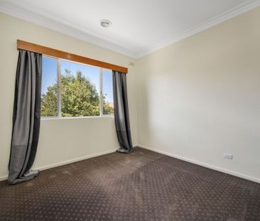 26 Blackall Avenue, Crestwood - Photo 4