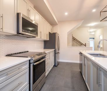 For Lease - 157 Gardenpost Terrace, Orleans - Cumberland and Area, ... - Photo 6