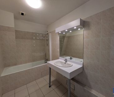 Location Appartement 2 pièces 52m² GRENOBLE 38000 - Photo 2