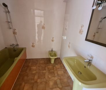 Location Appartement 2 pièces 85m² - Photo 6