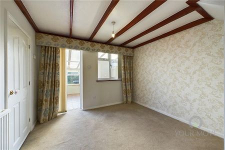 3 bedroom semi-detached house to rent - Photo 5