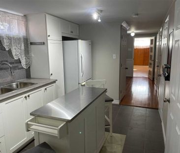 For Lease - 33 Gordon Drive, Brampton, Ontario - Photo 6