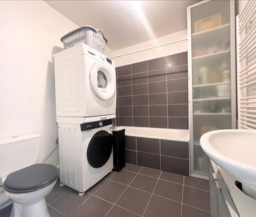 5 pièces - Meublé - 93,86 m² - 5ème étage - Colocation non autorisée - Photo 3