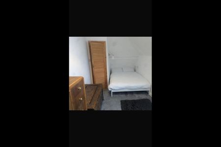 Room in a Shared House, Shooters Hill Road, SE3 - Photo 3