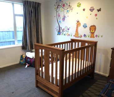 Beachlands, 4 Bedroom Family Home - Photo 3