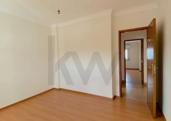 Apartamento T3 em Lisboa