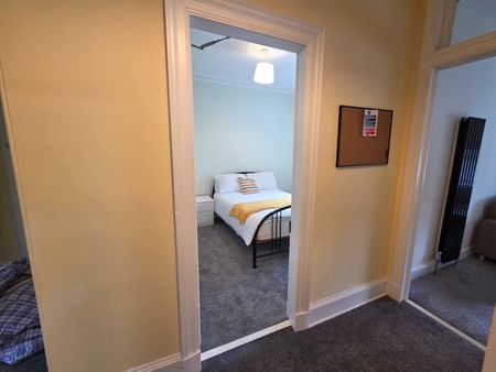 Sunnybank Place, Aberdeen - Photo 5