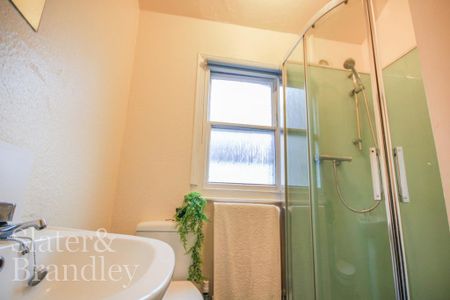 1 bedroom house of multiple occupation to rent - Photo 4