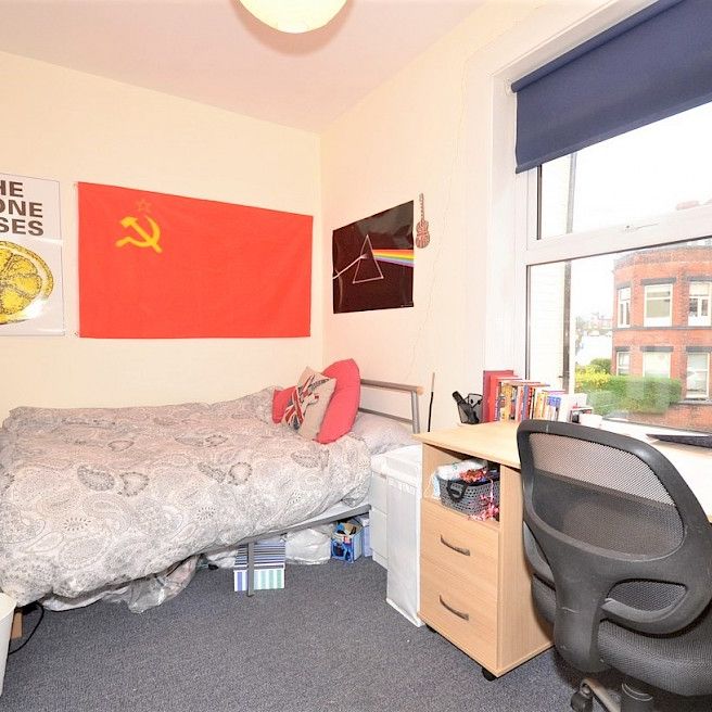 59, Junction Road, Hunters Bar, Sheffield, S11 8XA - Photo 1