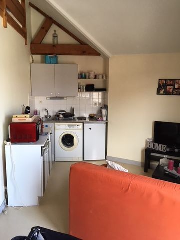 Louer duplex 1 pièce de 30 m² à Rennes (35200) - Photo 5