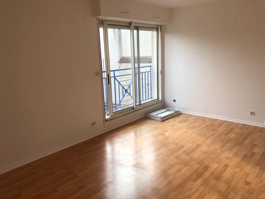 APPARTEMENT ETRECHY - 2 pièce(s) - 50.27 m2 - Photo 1